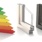 nowoczesne energooszczędne okna w nowym domu – duże przeszklenia