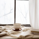 Jak dbać o okna i drzwi zimą - sotar