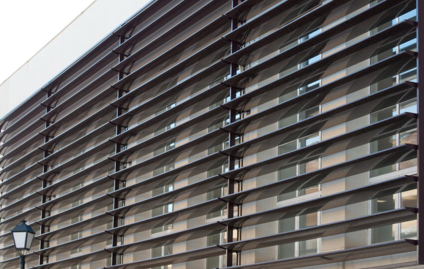 Żaluzje fasadowe – elegancja i funkcjonalność - sotar
